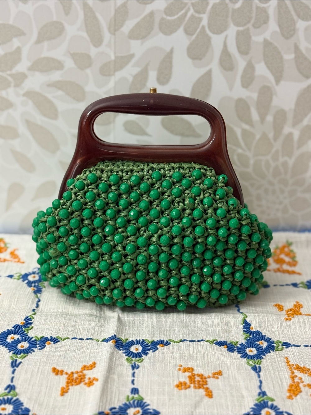 Vintage Vtg 60s 70s Small Retro Green Beaded Brown Lucite Handle Bag Purse